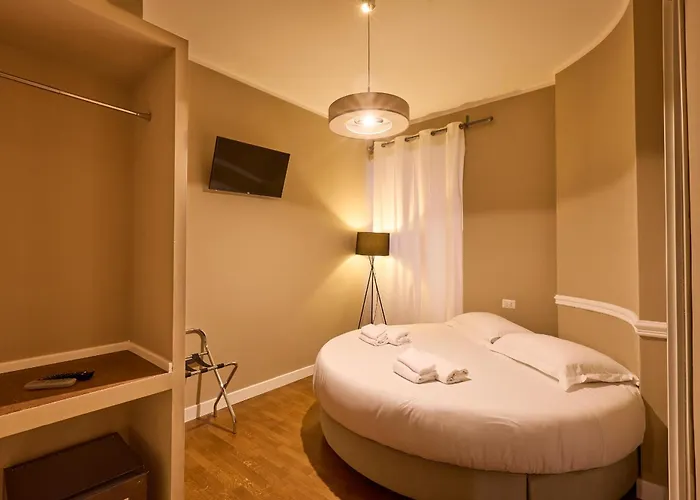 Dem Hotel